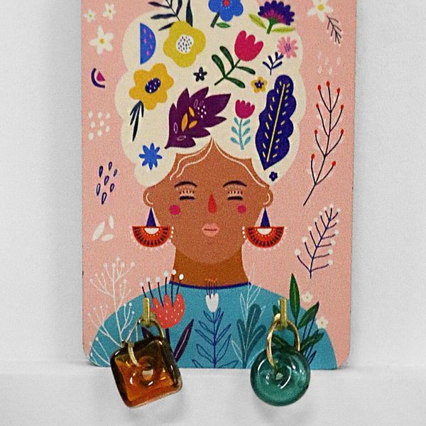 Настенная ключница для ключей вертикальная &laquo;Flower woman&raquo; 10х15 см (KEDL_21S002) KEDL_21S002 фото
